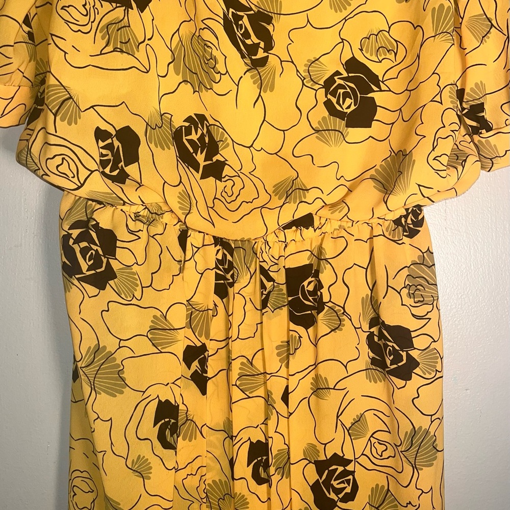 Vintage J.B Too Black and Yellow Abstract Rose Pattern and Gathered Waist 12